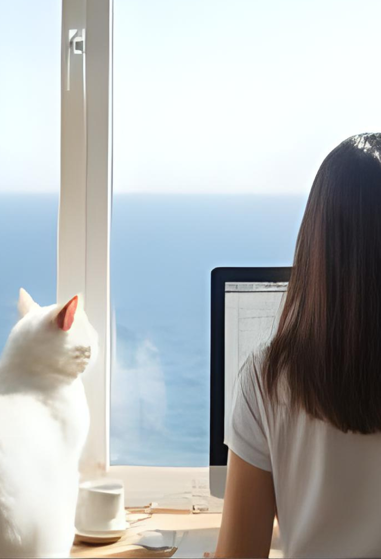 PC作業中の画像